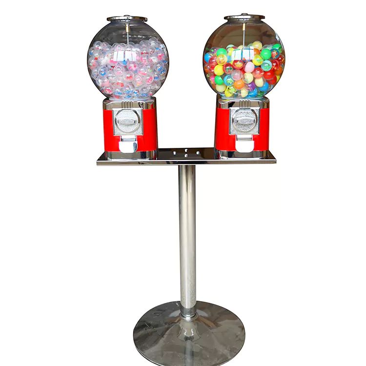 Mesin Gashapon Kepala Tiga Segi Empat